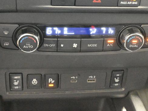 Certified 2024 Nissan Frontier SV w/ SV Convenience Package RWD image 18