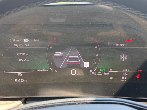 Certified 2025 Audi Q5 Premium Plus w/ Premium Plus AWD/4WD image 8