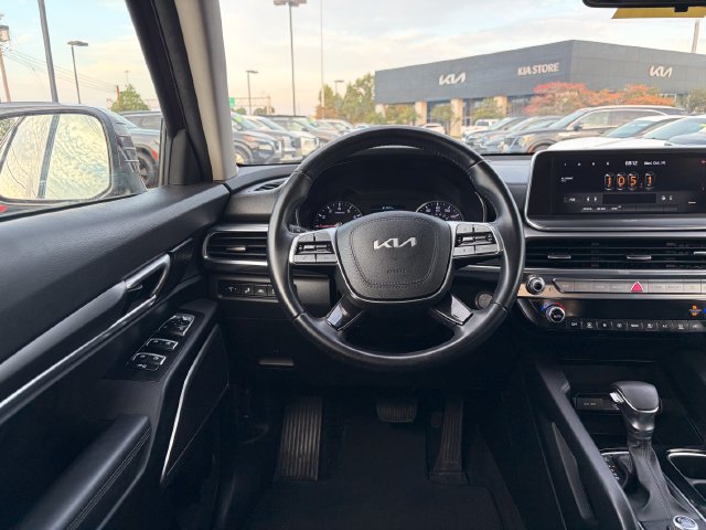 Certified 2022 Kia Telluride LX FWD image 15