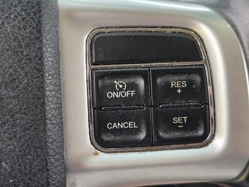 Used 2019 Dodge Journey SE w/ Premium Group FWD image 19