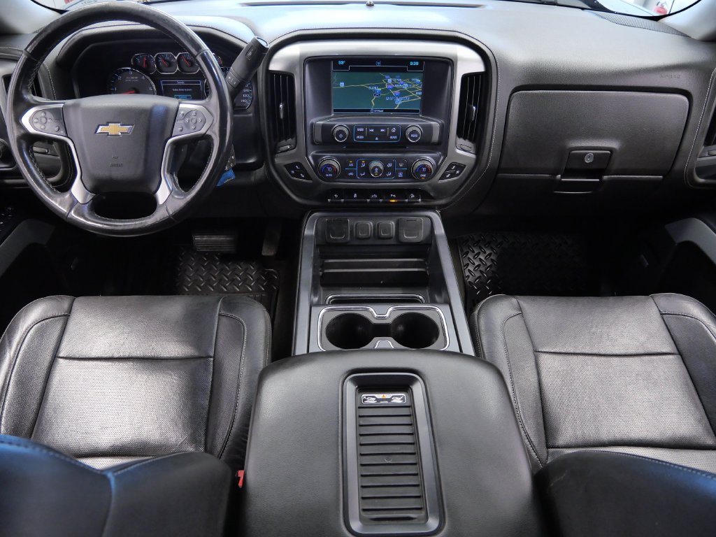 Used 2018 Chevrolet Silverado 1500 LTZ Z71 w/ LTZ Plus Package AWD/4WD image 18