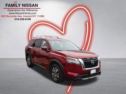 Certified 2024 Nissan Pathfinder SL