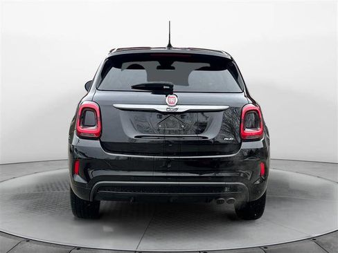 Used 2022 FIAT 500X Pop w/ Sport Appearance Package image 4