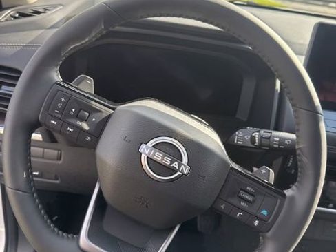 New 2026 Nissan Rogue Platinum AWD/4WD image 8