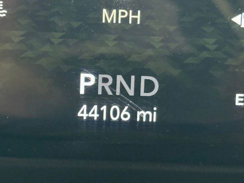 Used 2022 Jeep Wrangler Unlimited Rubicon w/ Xtreme Recon 35" Tire Package AWD/4WD image 30