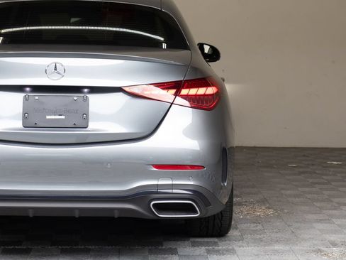 Used 2024 Mercedes-Benz C 300 Sedan image 12
