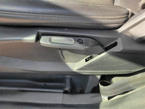 Used 2019 Ford Transit Connect XL image 15