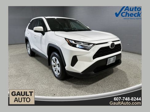 Used 2023 Toyota RAV4 LE AWD/4WD image 1