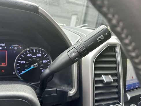 Used 2020 Ford F250 Lariat w/ Tremor Off-Road Package AWD/4WD image 30