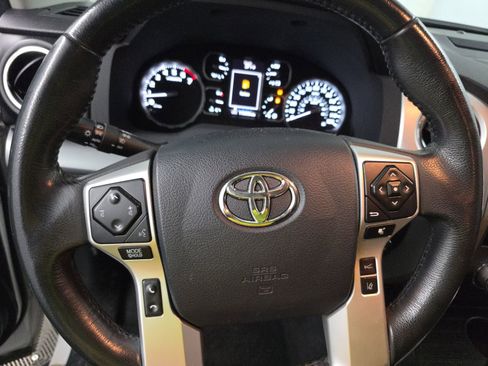 Used 2018 Toyota Tundra Platinum image 8