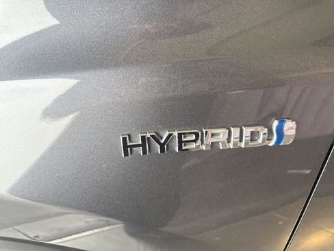 Used 2017 Toyota RAV4 XLE w/ Convenience Package image 10