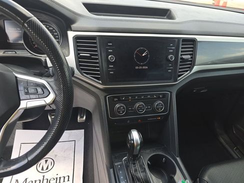 Used 2021 Volkswagen Atlas SE image 13