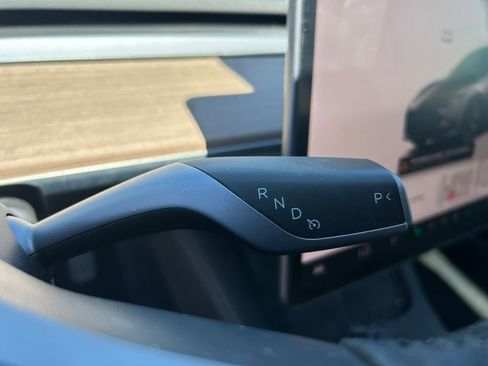Used 2022 Tesla Model 3 Long Range AWD/4WD image 20
