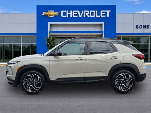 New 2026 Chevrolet TrailBlazer RS w/ Convenience Package FWD image 8