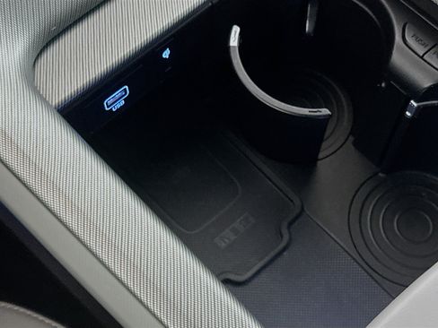 Used 2025 Hyundai Palisade SEL FWD image 26