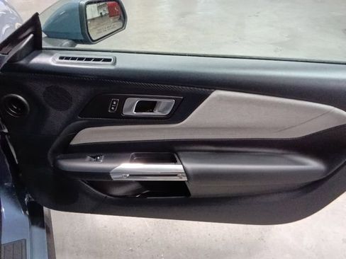 Used 2024 Ford Mustang GT RWD image 18