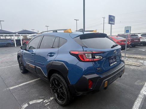 Used 2024 Subaru Crosstrek 2.5i Wilderness w/ Crosstrek Mirror Package image 5