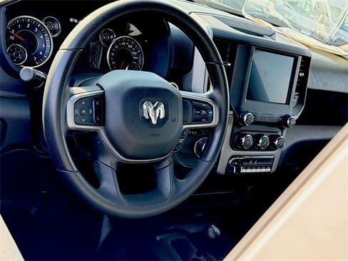 New 2024 RAM 2500 Tradesman w/ Chrome Appearance Group image 19