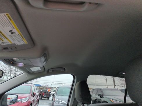 Used 2019 Chevrolet Equinox LT image 21