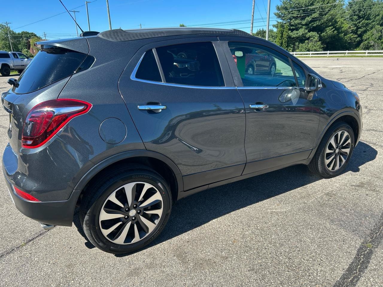 Used 2017 Buick Encore Preferred AWD/4WD image 4