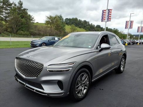 Used 2025 Genesis GV70 2.5T w/ Advanced Package AWD/4WD image 4