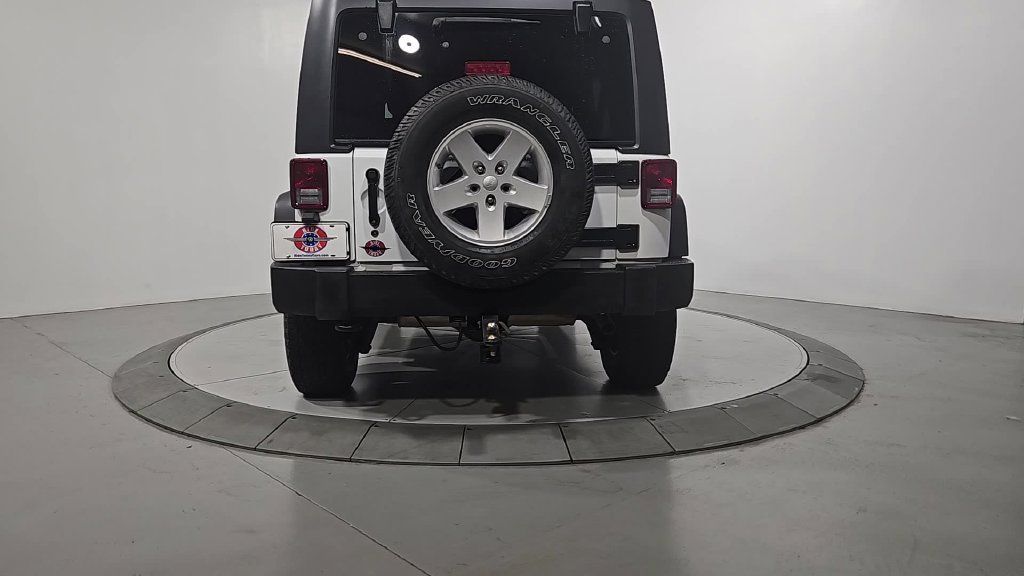 Used 2017 Jeep Wrangler Unlimited Sport w/ Quick Order Package 24S AWD/4WD image 4