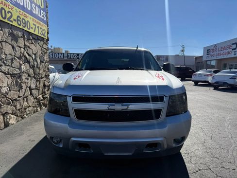 Used 2013 Chevrolet Tahoe LS w/ Convenience Package image 3