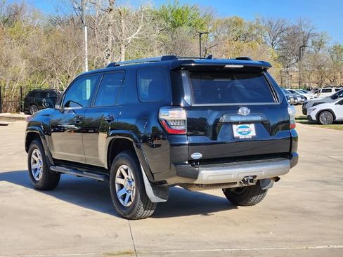 Used 2016 Toyota 4Runner Trail image 5