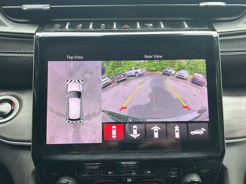 Certified 2024 Jeep Grand Cherokee L Limited w/ Luxury Tech Group II AWD/4WD image 20