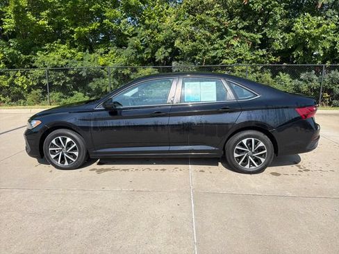 Used 2024 Volkswagen Jetta S FWD image 2
