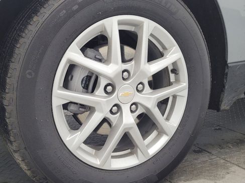 Used 2024 Chevrolet Equinox LT w/ LPO, Floor Liner Package FWD image 31