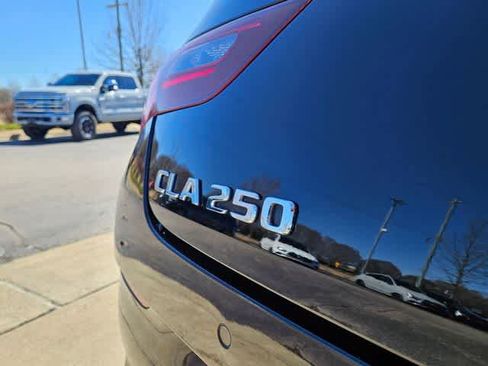 Certified 2025 Mercedes-Benz CLA 250 image 11