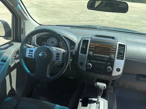 Used 2013 Nissan Frontier Desert Runner RWD image 29