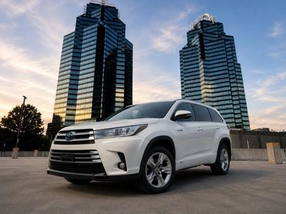 Used 2019 Toyota Highlander Limited