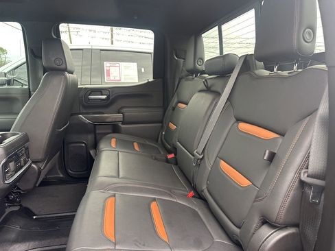 Used 2021 GMC Sierra 1500 AT4 w/ AT4 Premium Package image 12