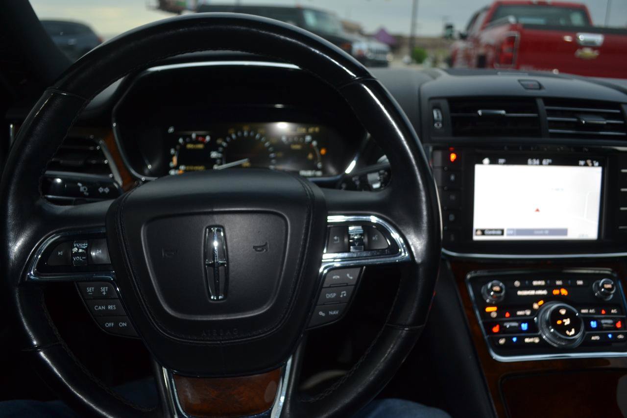 Used 2017 Lincoln Continental Reserve w/ Climate Package AWD/4WD image 11