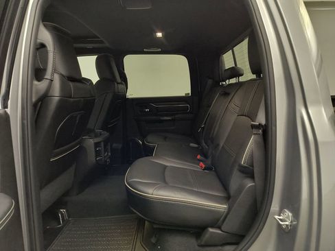 Used 2022 RAM 3500 Limited AWD/4WD image 12