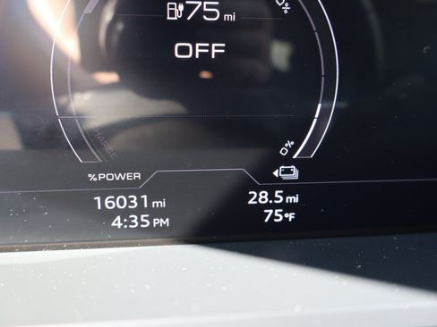 Used 2021 Audi e-tron Premium w/ Convenience Plus Package AWD/4WD image 12
