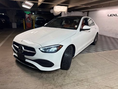 Used 2023 Mercedes-Benz C 300 4MATIC Sedan image 3