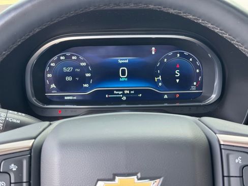 Used 2023 Chevrolet Tahoe High Country w/ Premium Package 2 RWD image 24
