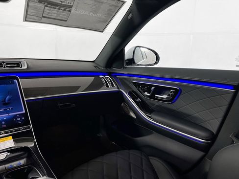 New 2025 Mercedes-Benz S 580 4MATIC Sedan image 26