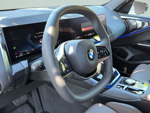 Used 2026 BMW X3 xDrive30 w/ Convenience Package image 17