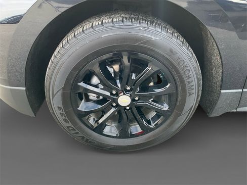 Used 2020 Chevrolet Equinox LT image 14