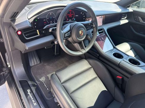 Used 2025 Porsche Taycan 4S image 4