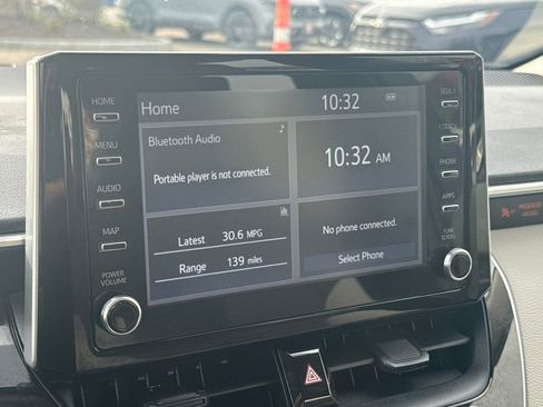 Used 2020 Toyota Corolla LE image 20