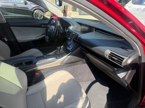 Used 2014 Lexus IS 250 AWD w/ Navigation Package image 12