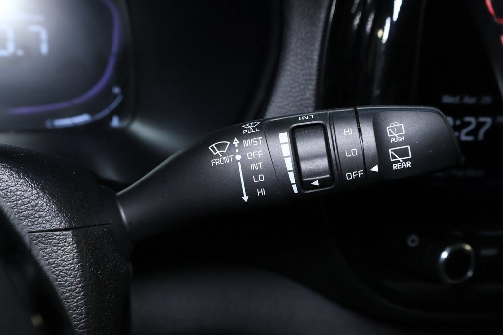 Used 2023 Kia Soul GT-Line w/ GT-Line Technology Package FWD image 24