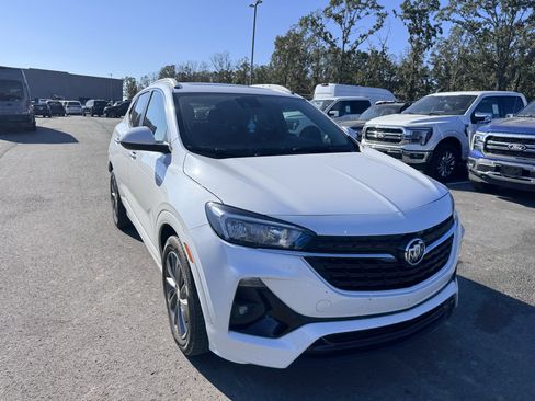 Used 2023 Buick Encore GX Select w/ Experience Buick Package FWD image 3