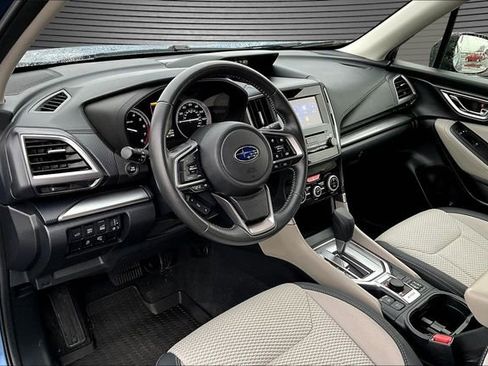 Used 2023 Subaru Forester Premium image 16