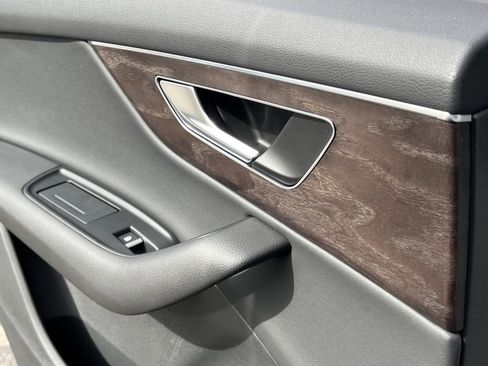 Used 2022 Audi Q7 2.0T Premium Plus w/ Premium Plus Package image 37